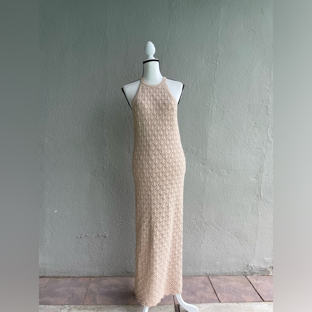 Alice + Olivia Cream Sleeveless Maxi Dress